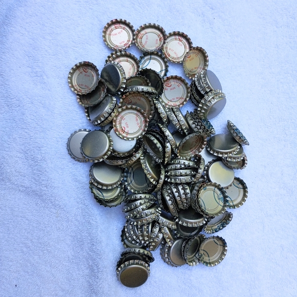 Partial Old Box of Crown Home Use Bottle Crowns - Picture 7 of 8